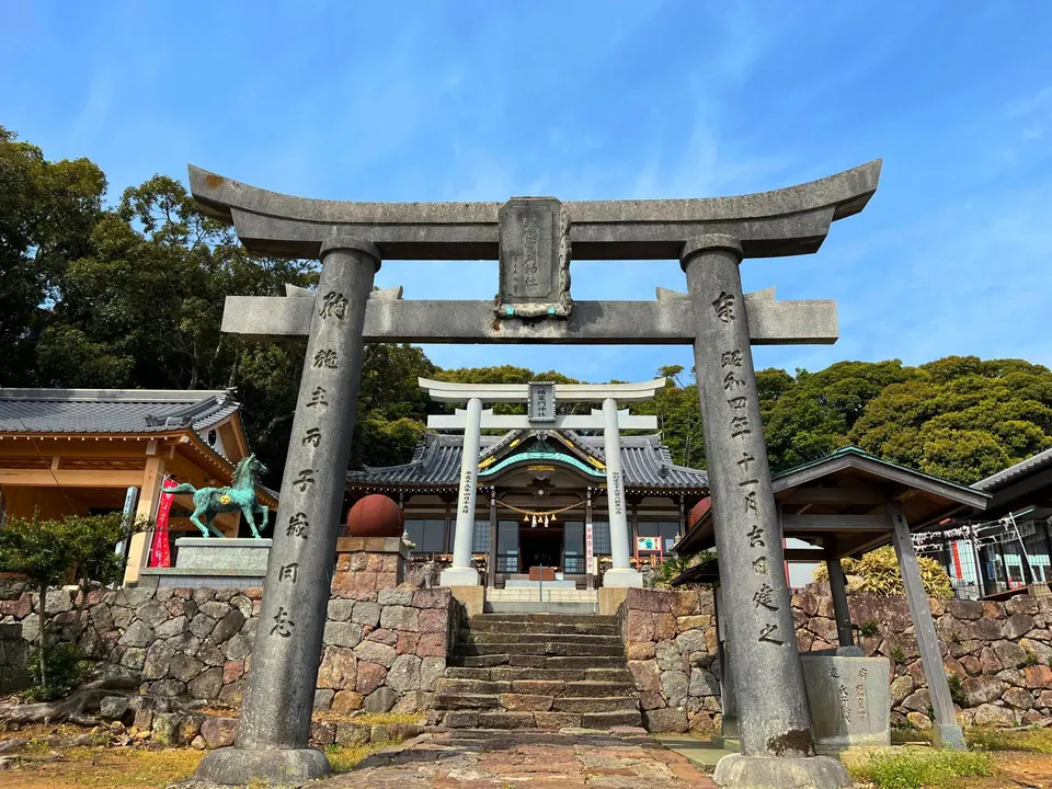 Hachiman Kamado Shrine